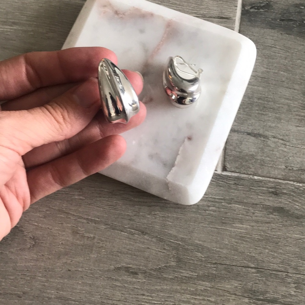 Silver earrings - Picture 3 of 3